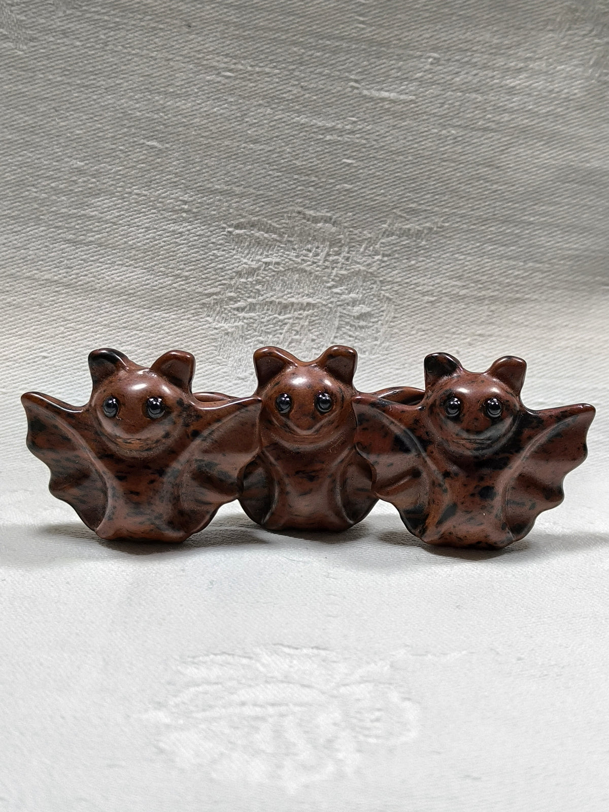 Mahogany obsidian bats