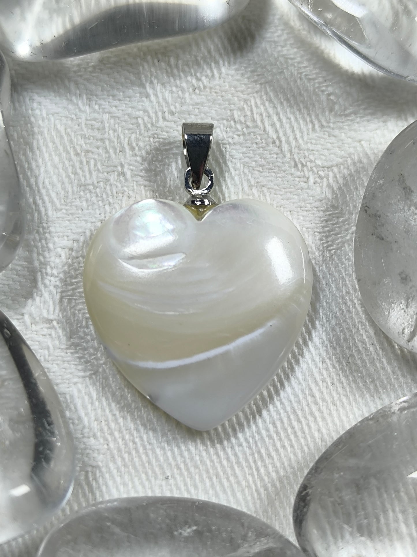 Mother of pearl heart pendant