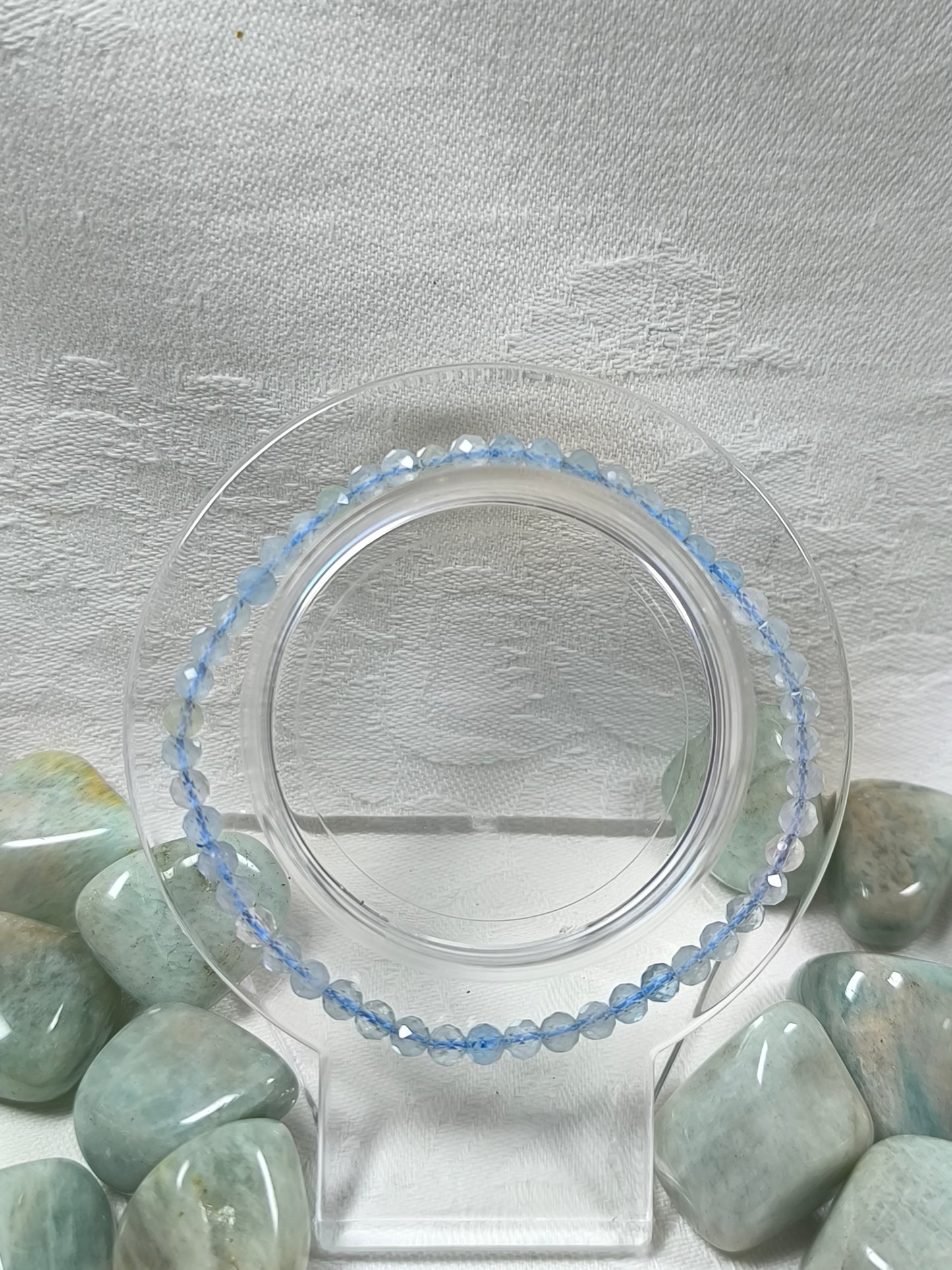 Faceted aquamarine 4mm bracelet