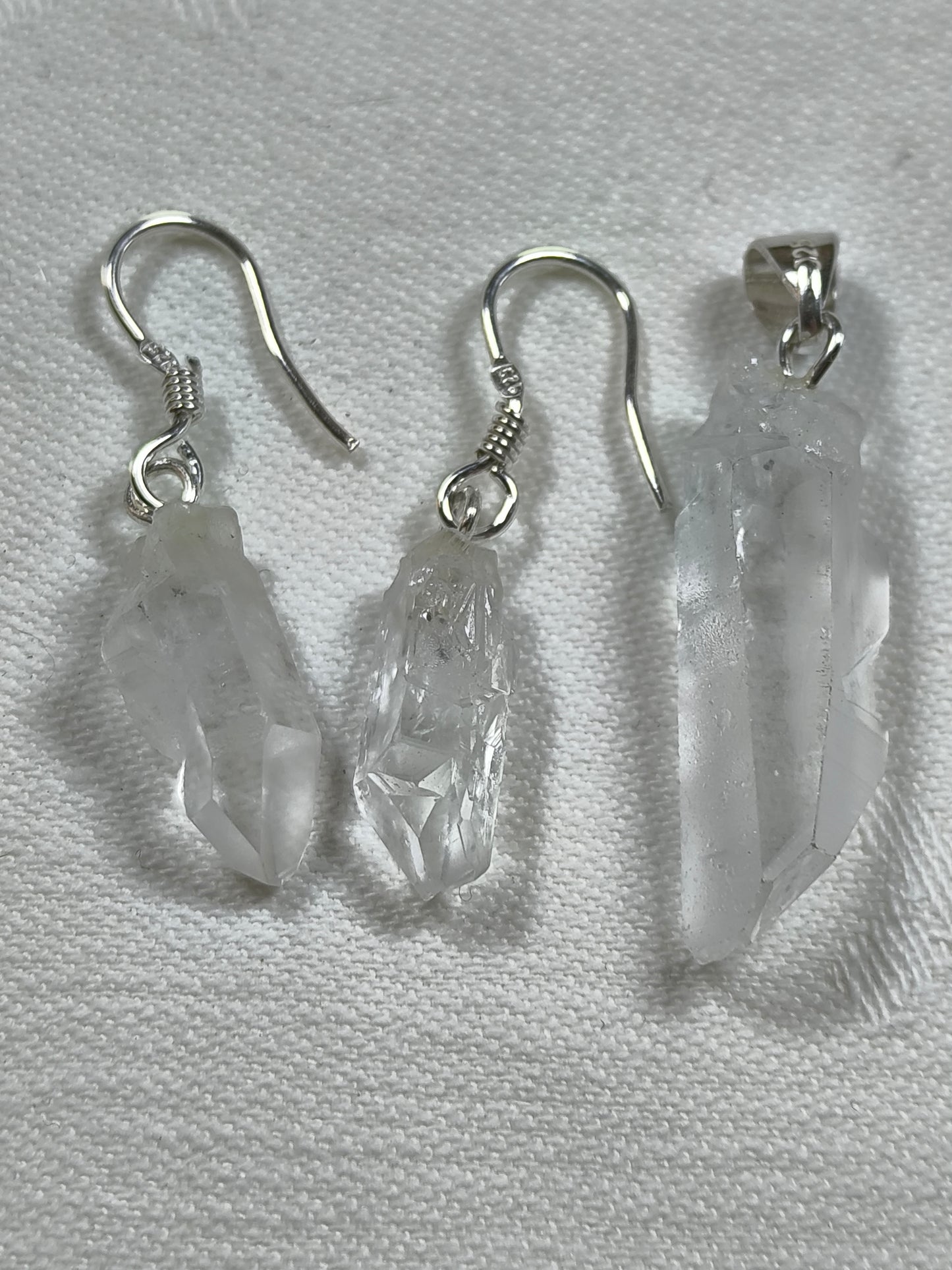 Sterling silver raw clear quartz pendant & earrings