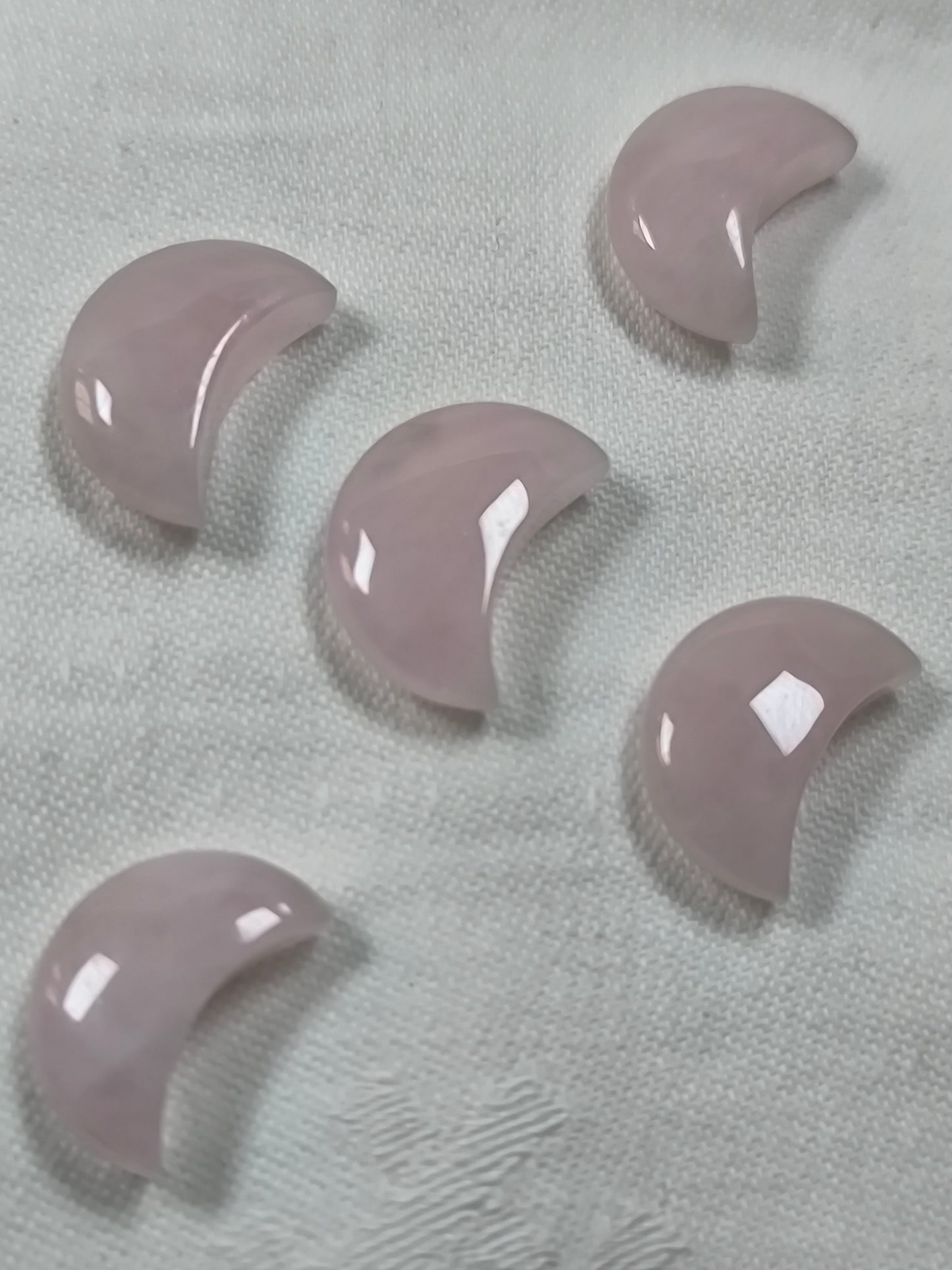 Mini morganite moons