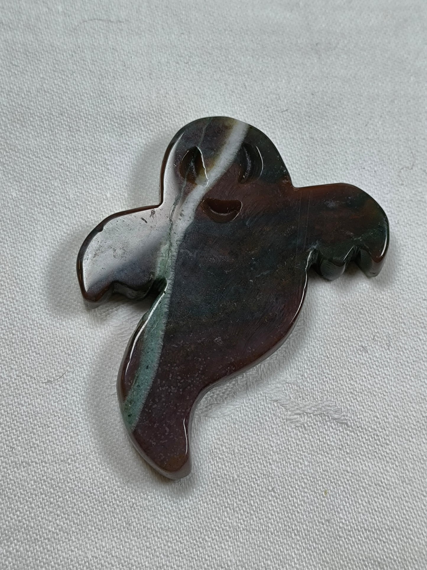 Moss agate ghosts