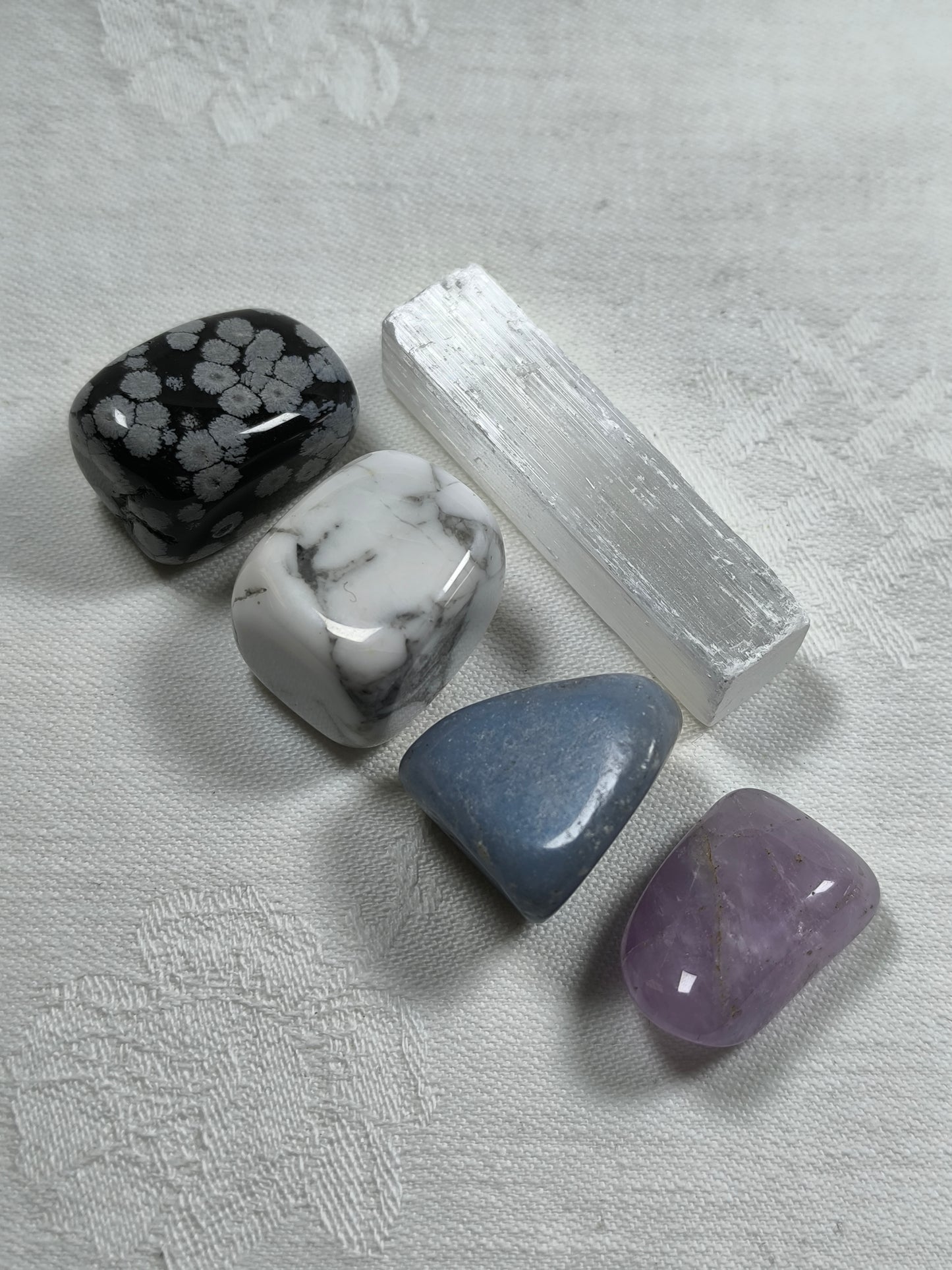 Crystals for sleep kit
