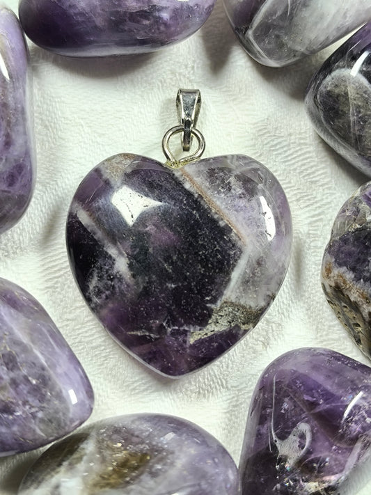 Amethyst heart pendant