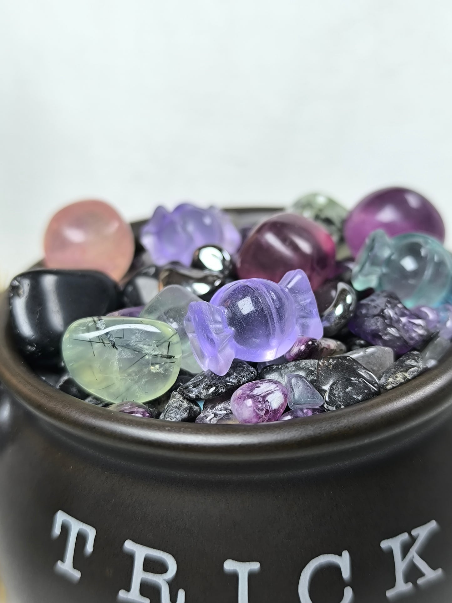 Witches brew crystal confetti