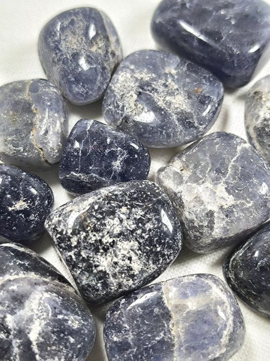 Iolite tumbles