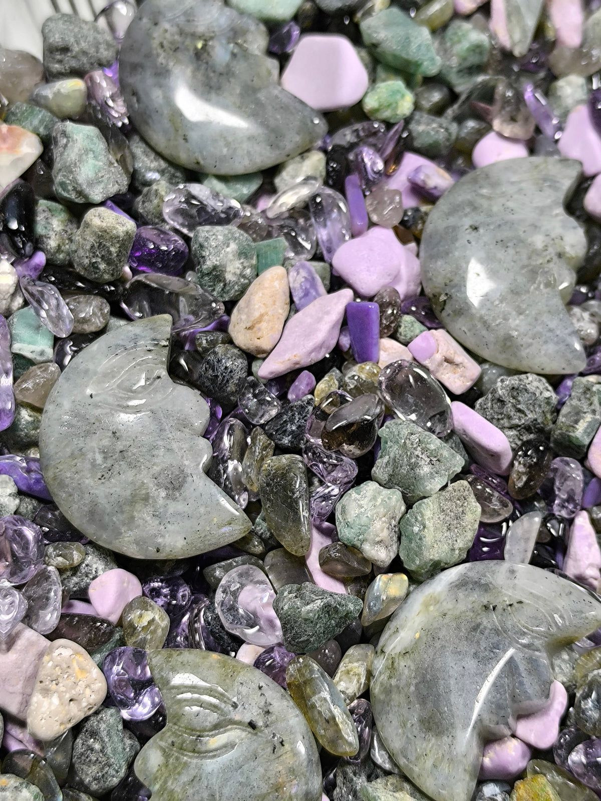 Witches pop rocks confetti