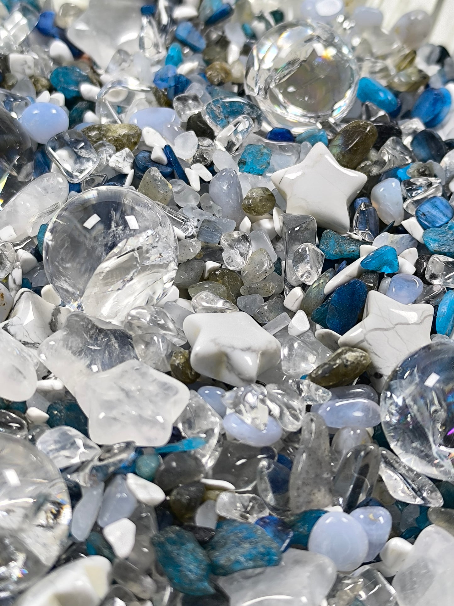 Christmas wishes confetti