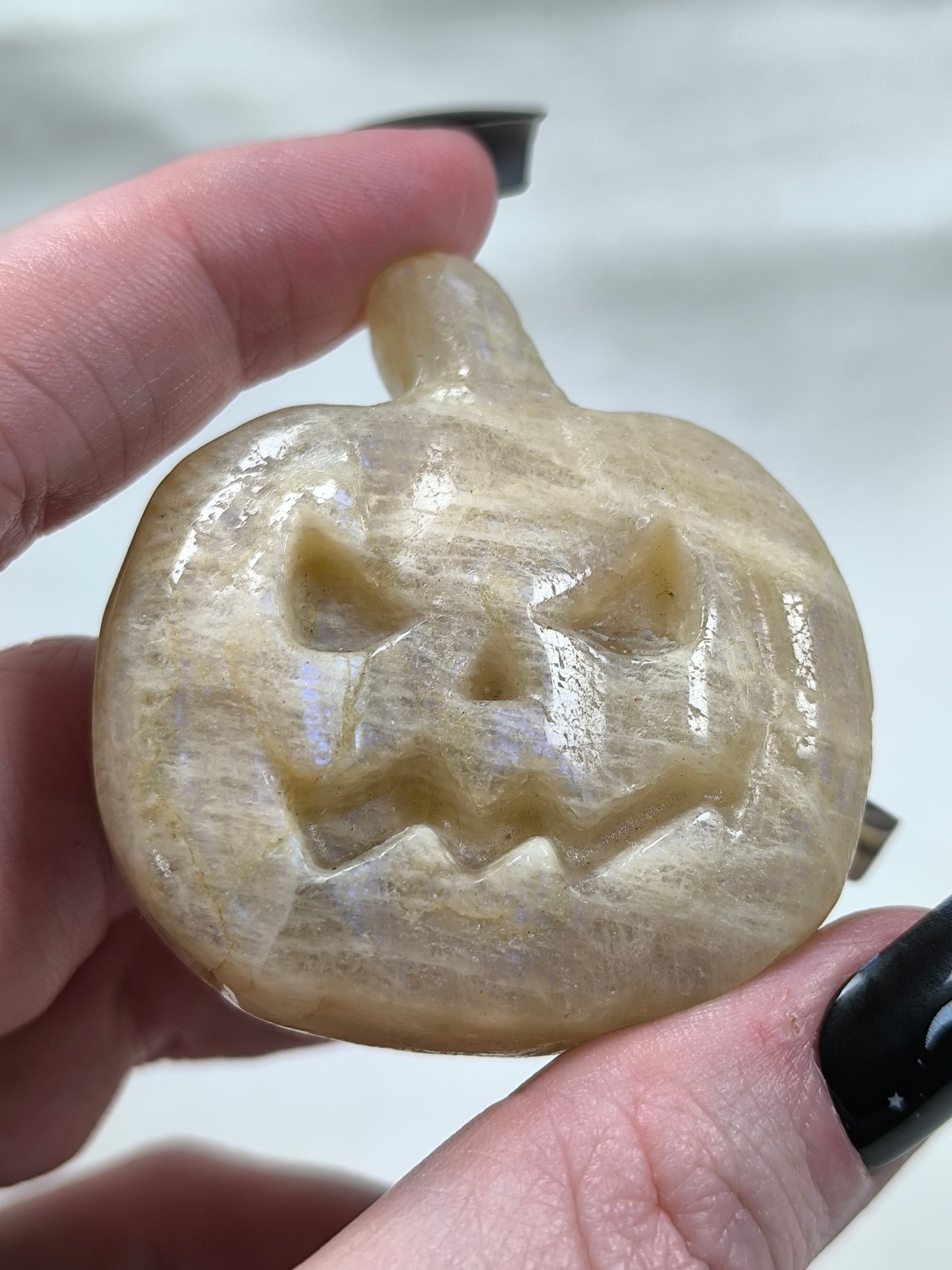 Flashy moonstone flat pumpkins