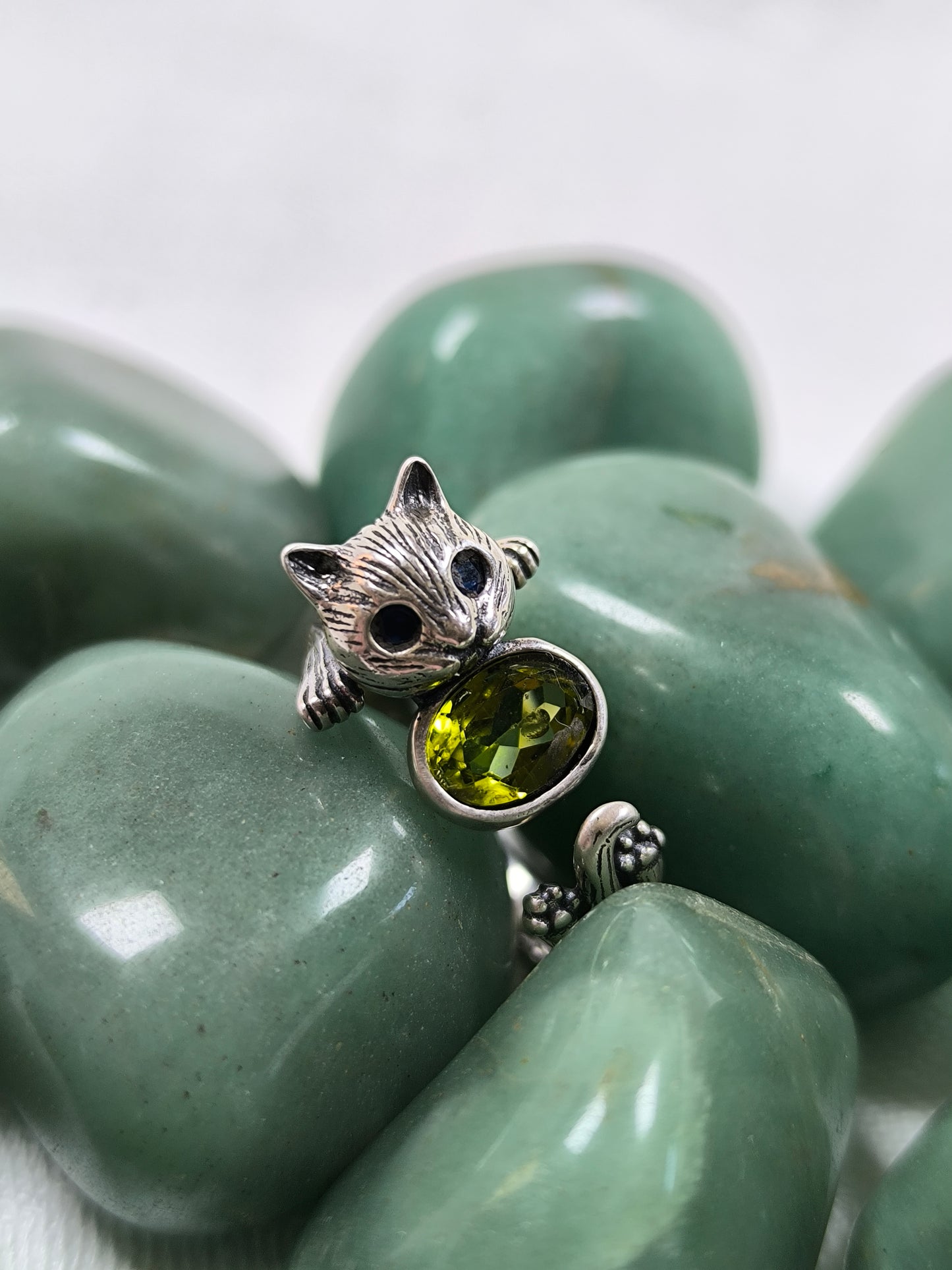 Sterling silver adjustable peridot cat ring