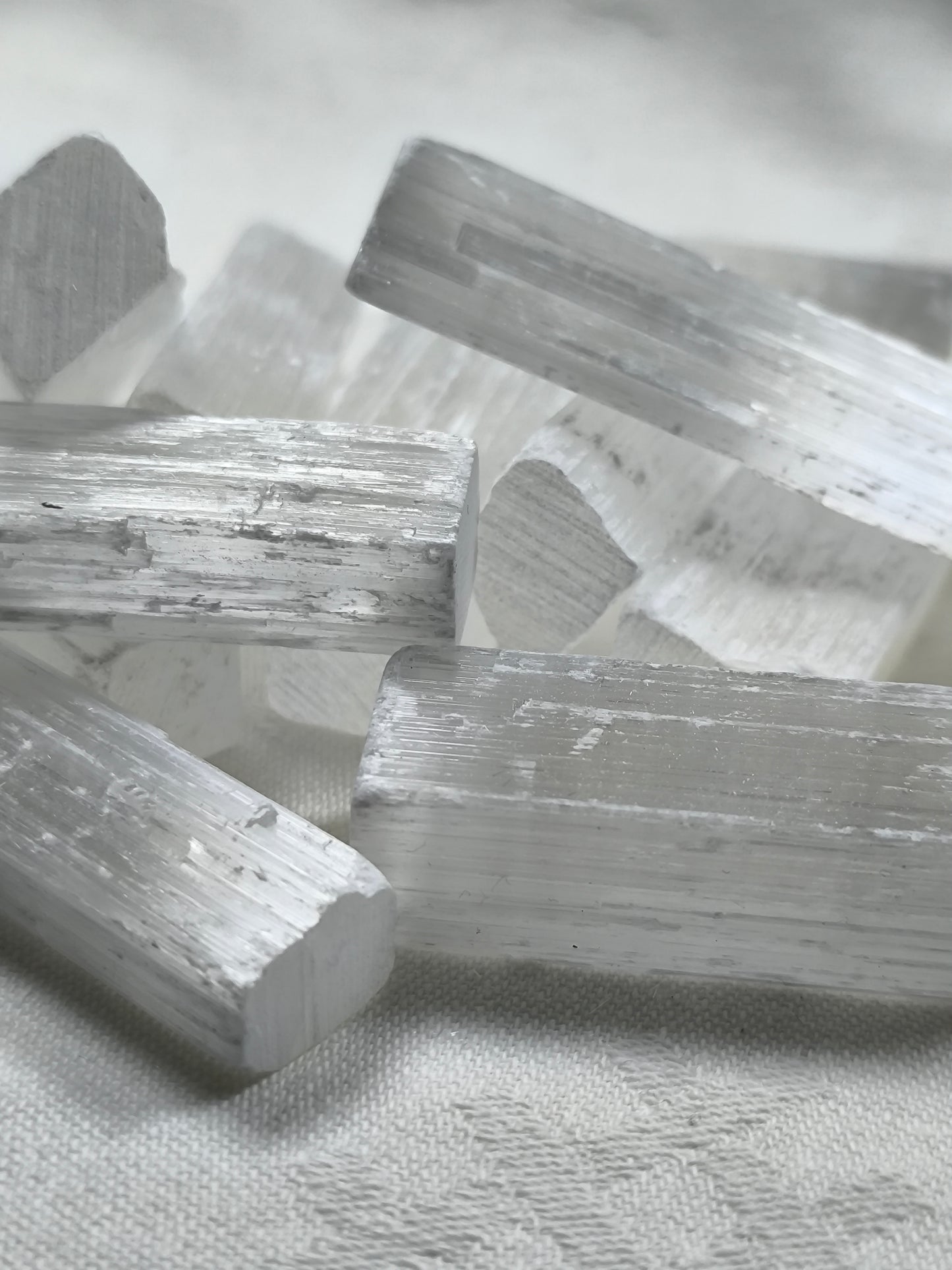 Small selenite sticks