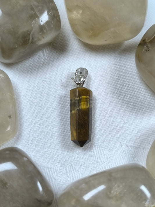 Sterling silver tigers eye point pendant