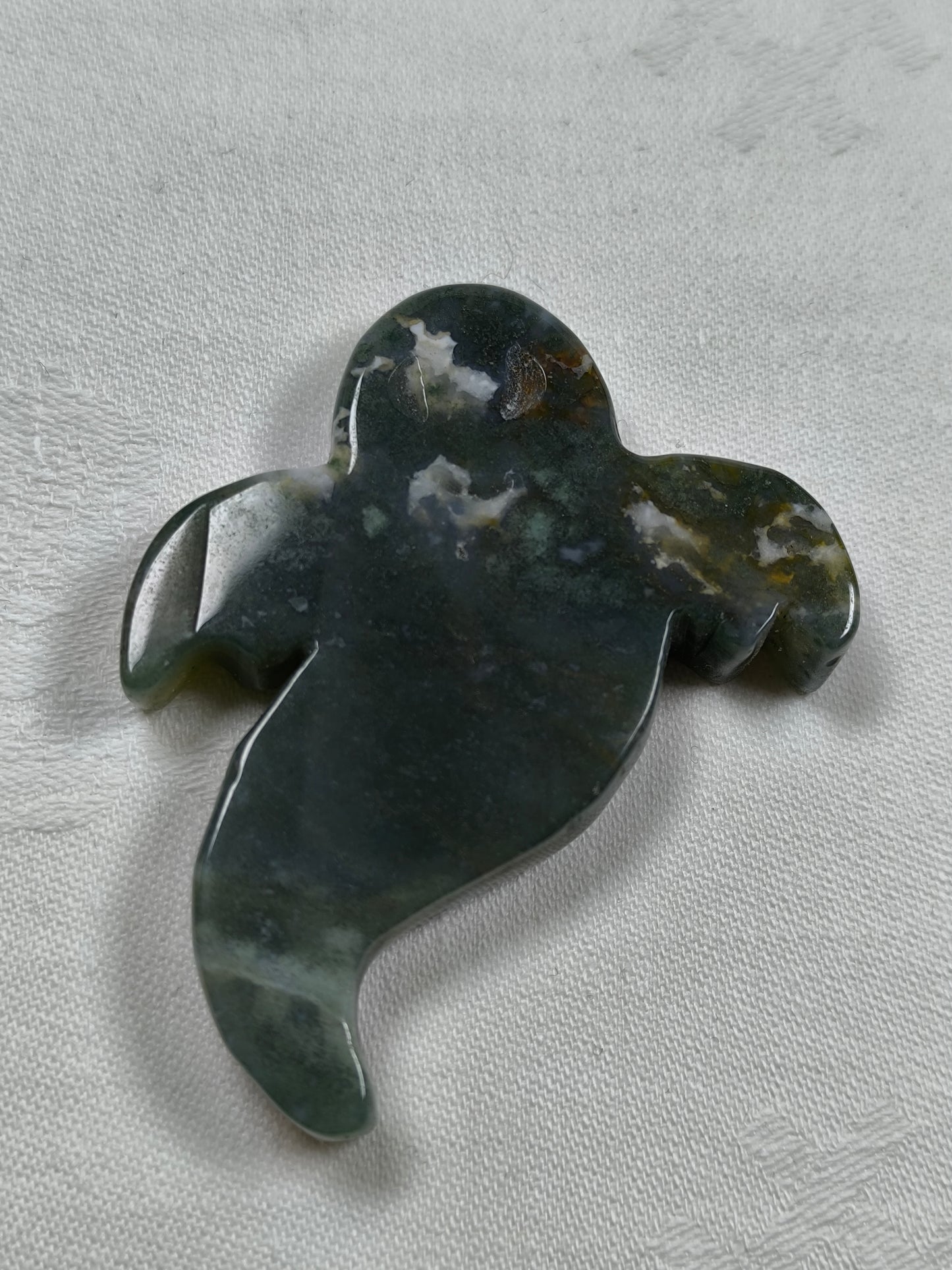 Moss agate ghosts