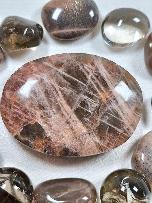 Sunstone palm stone