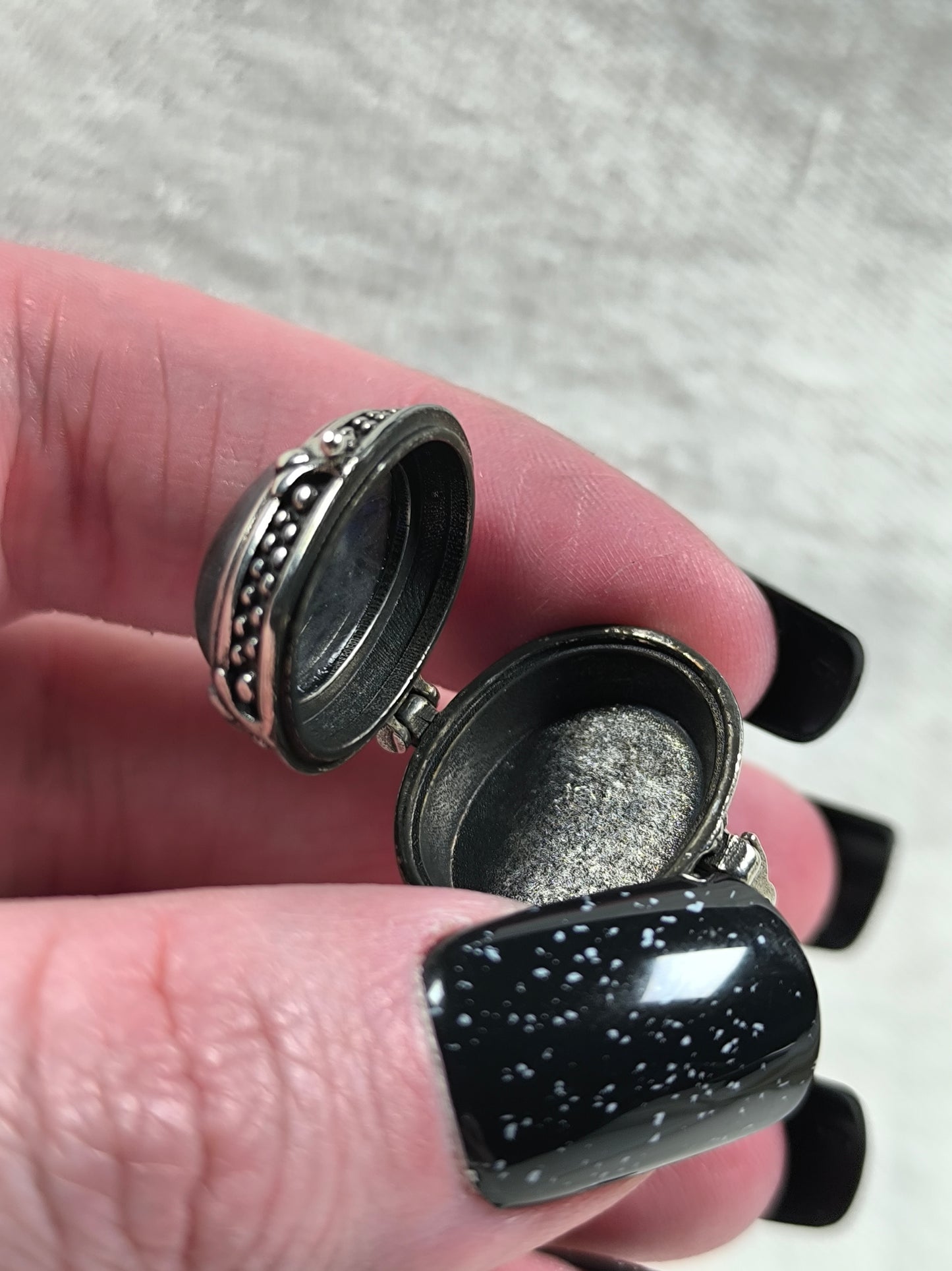 Stainless steel adjustable labradorite poison ring