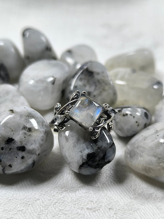 Sterling silver moonstone adjustable ring