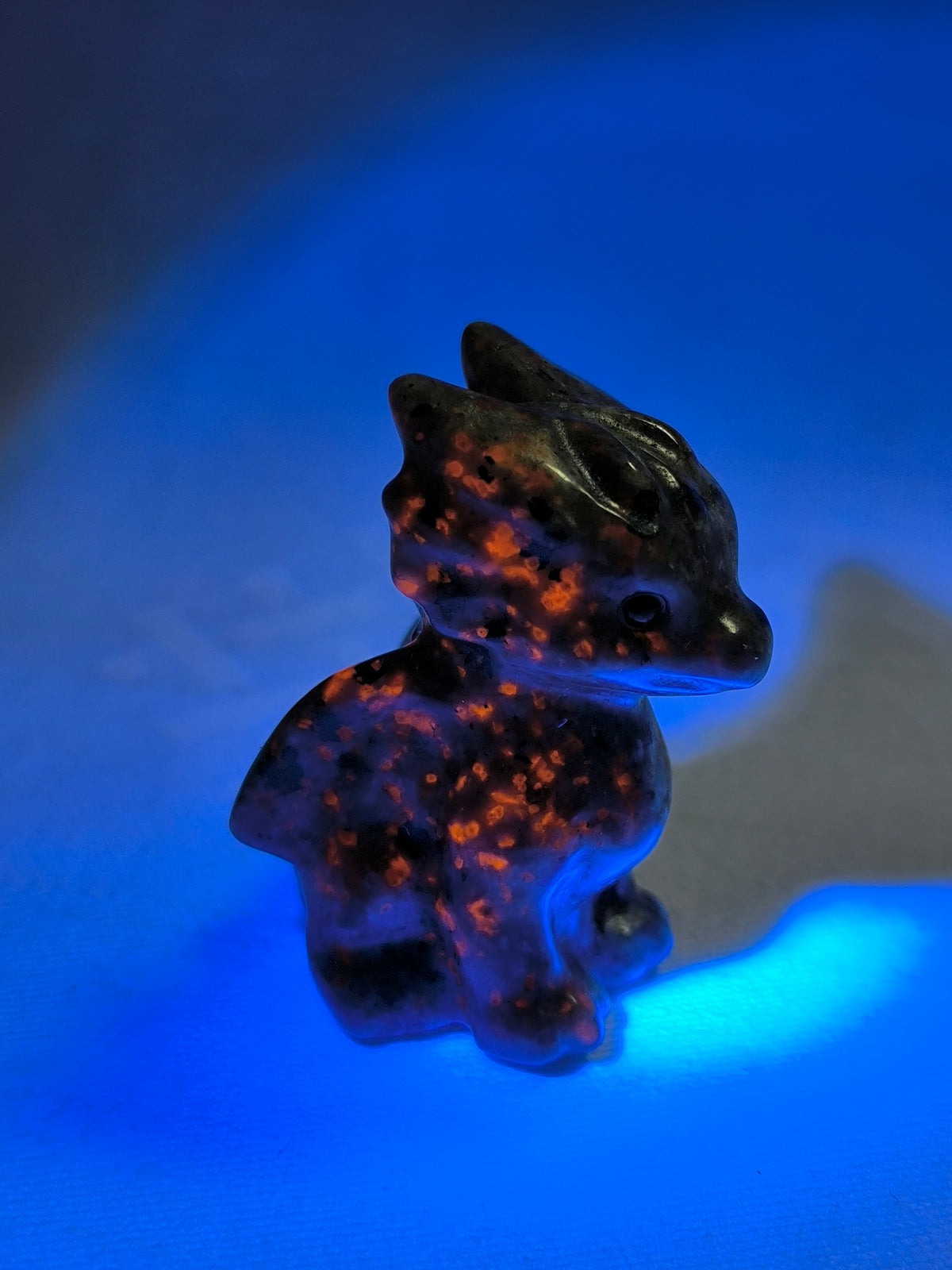Yooperlite baby dragon carving