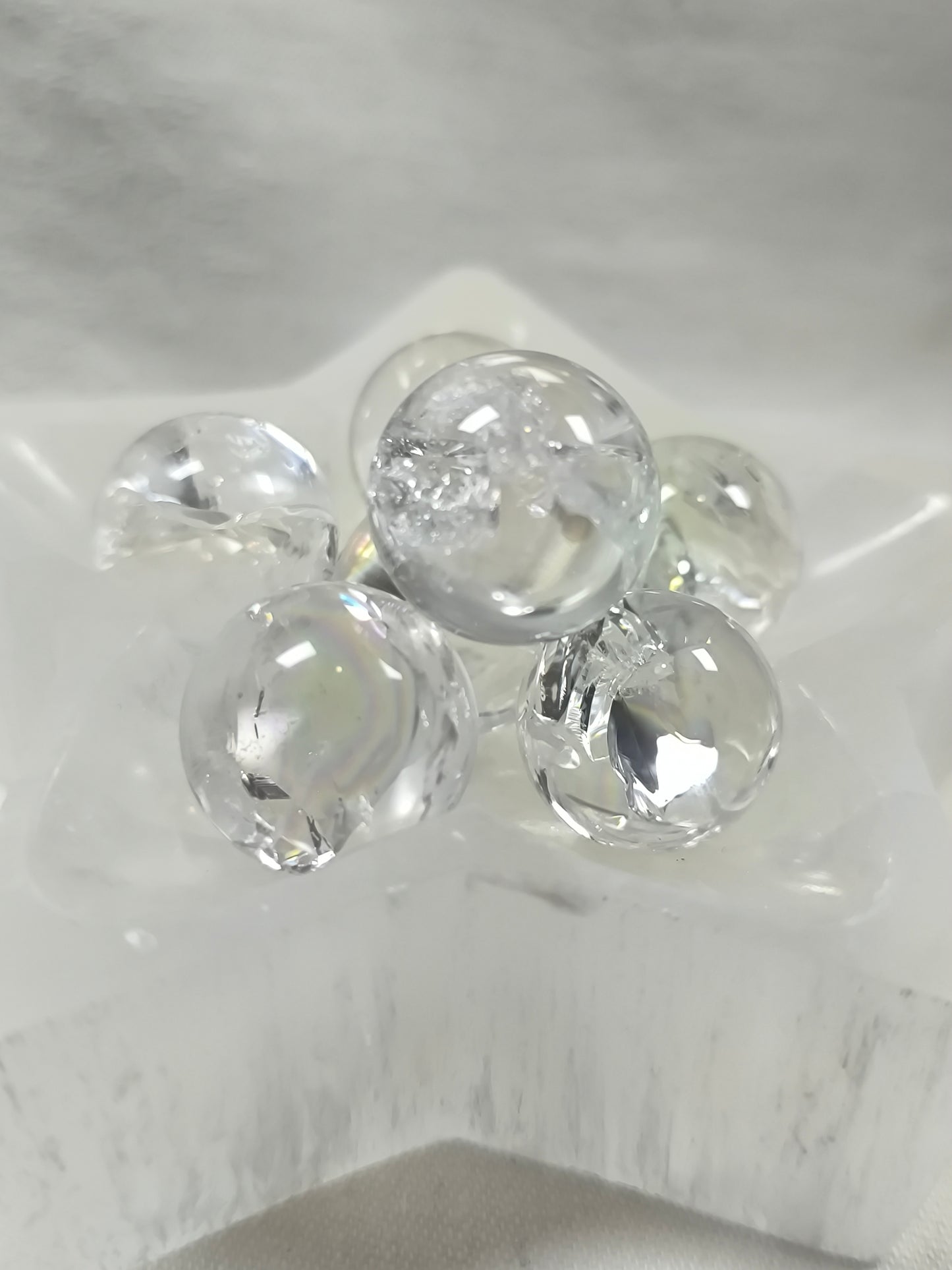 HQ mini clear quartz spheres