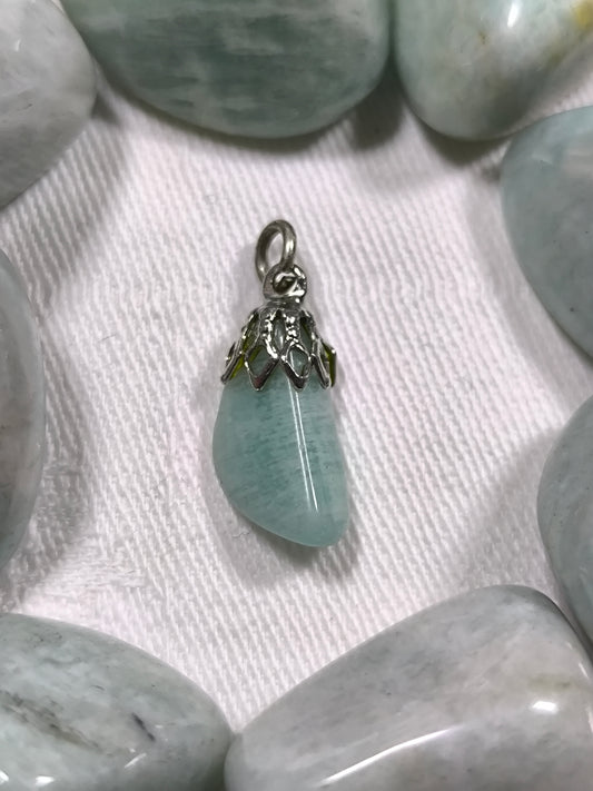 White metal amazonite tumble pendant