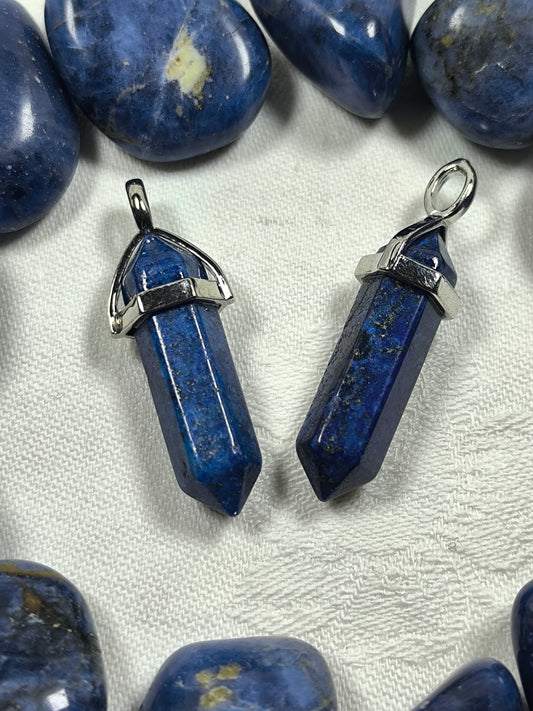 Lapis lazuli pointed pendant