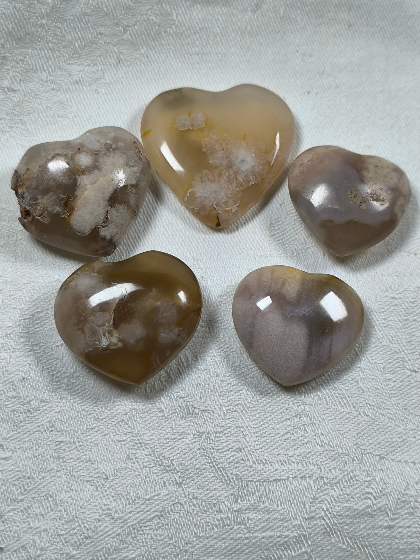 Flower agate hearts