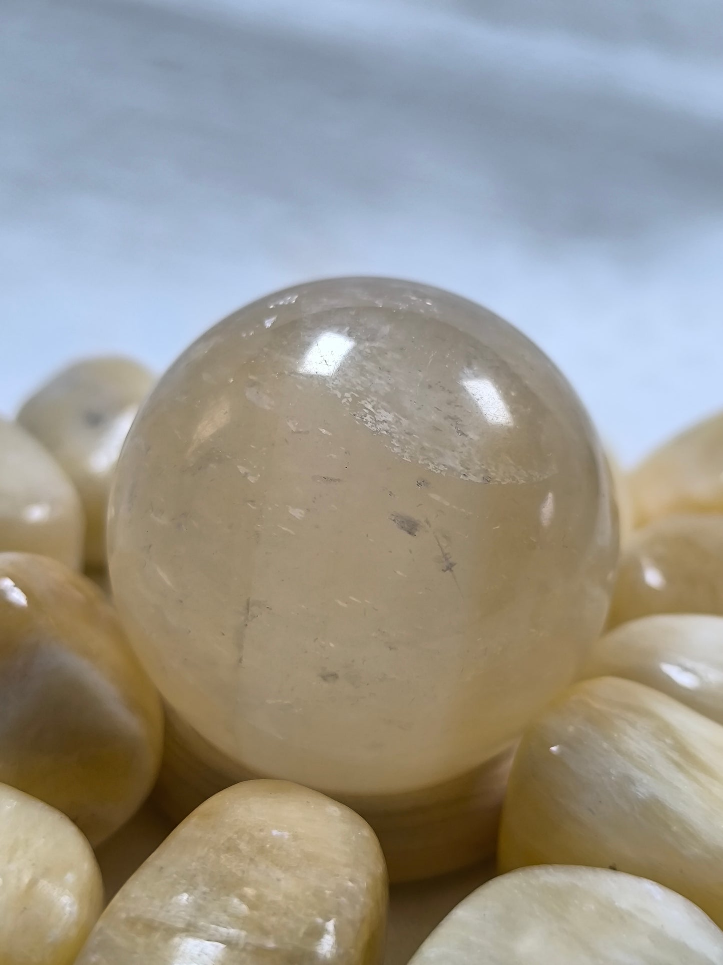 Yellow calcite spheres