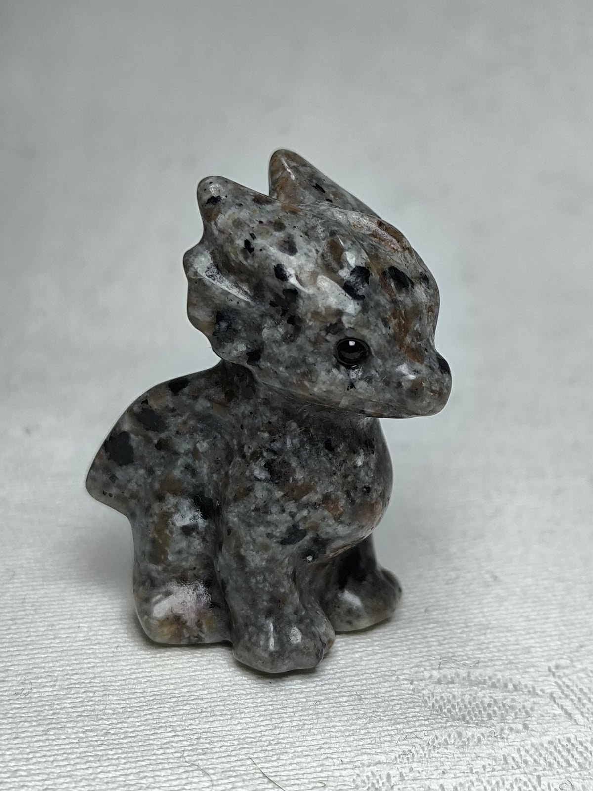 Yooperlite baby dragon carving