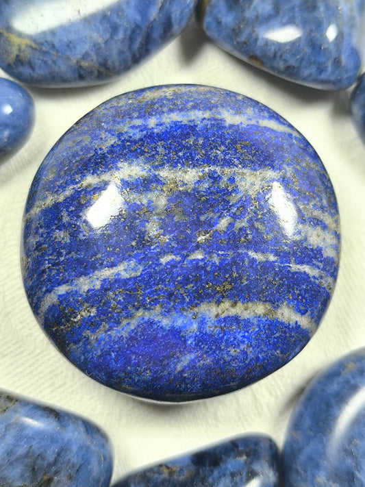 Lapis lazuli medallion