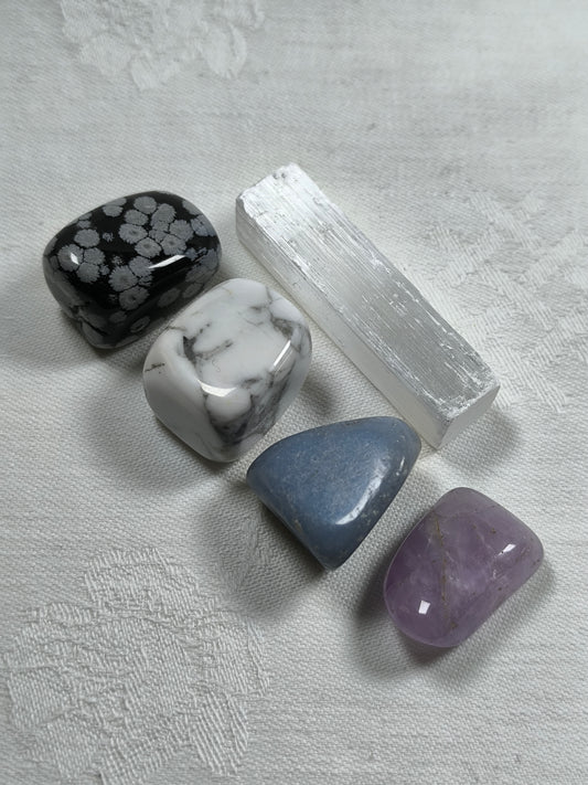 Crystals for sleep kit