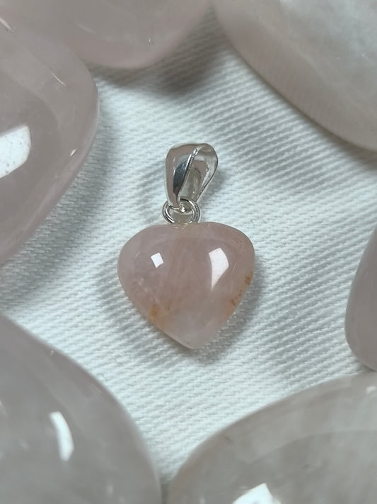 Sterling silver rose quartz mini heart pendant